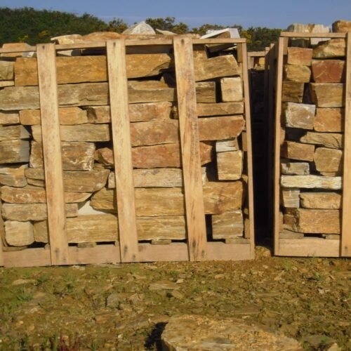 Taco, piedra cuarcita paletizada. Cantera en Galicia, venta directa