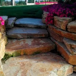 peldaños-escalera-piedra-escollera