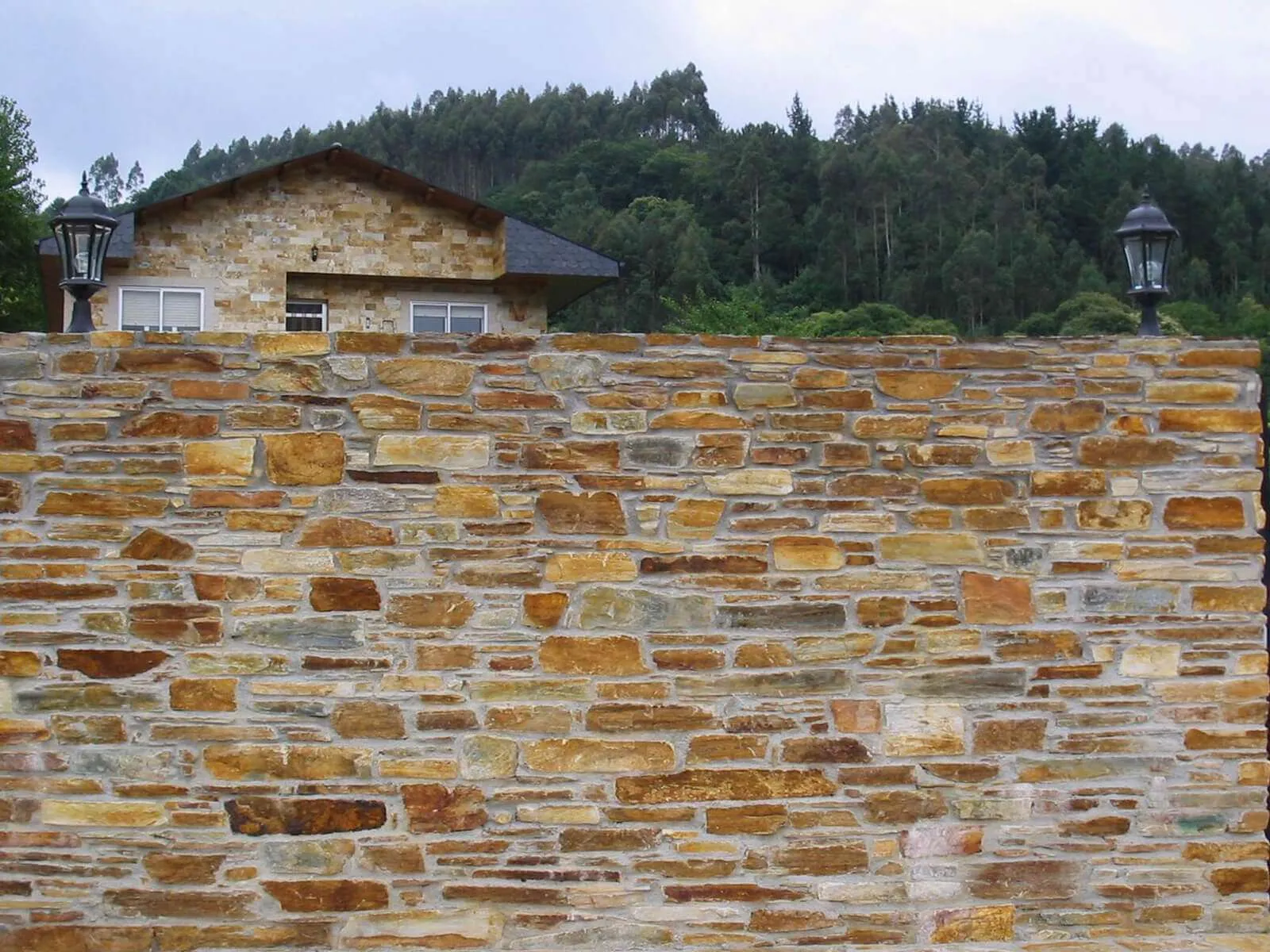 Taco, piedra cuarcita.